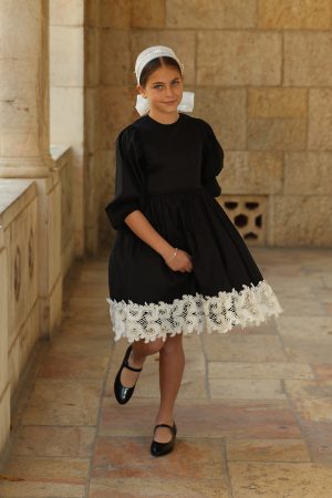 שמלת בל שחור לבן קצרה